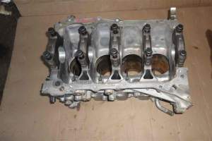 блок двигателя 3ZR-FAE TOYOTA HARRIER ZSU60 (Тойота Харриер )