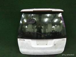 дверь пятая на 3s-fe TOYOTA NOAH sr50 (Тойота Ноах) белый задняя   