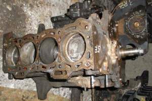блок двигателя 5EFE TOYOTA CALDINA ET196 (Тойота Калдина )