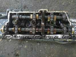 головка блока цилиндров на 5VZ TOYOTA LAND CRUISER PRADO VZJ125 ( тойота  лэнд крузер)