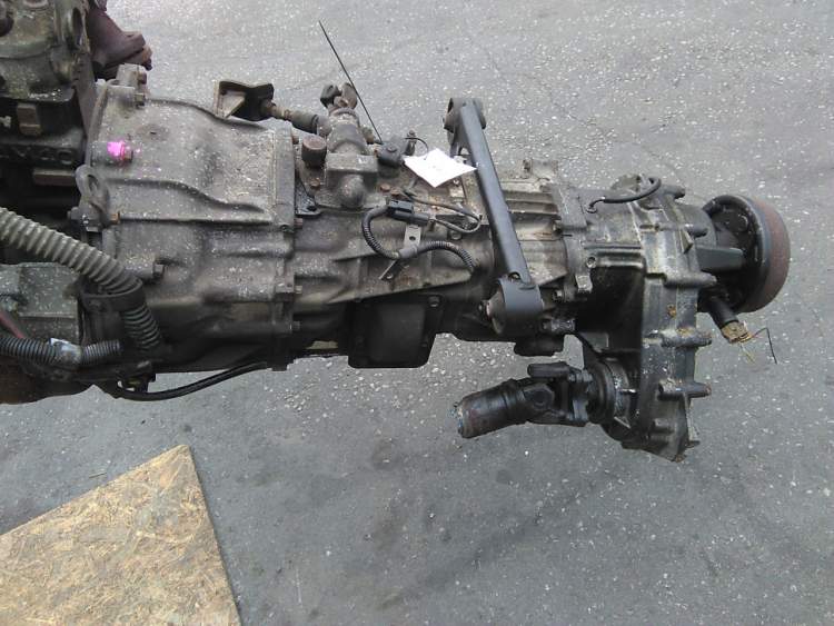 МКПП th0576 me582104  на 4m40 MITSUBISHI CANTER fb50a  (Мицубиси Кантер)