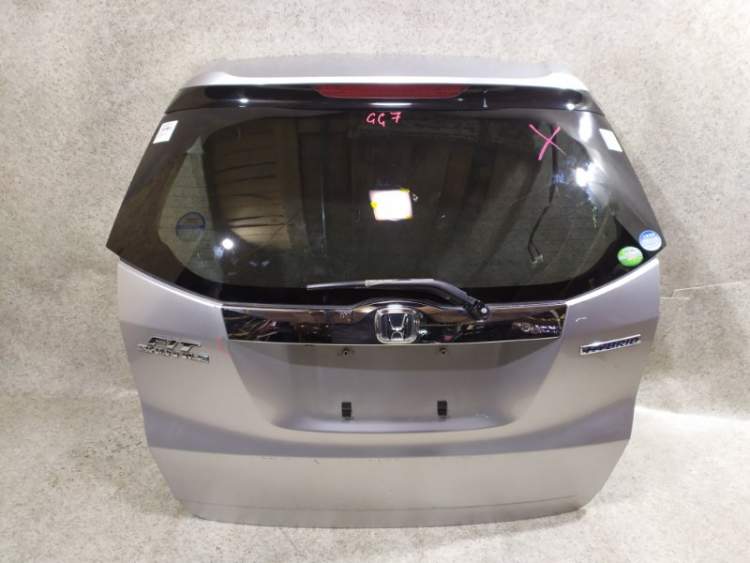 Дверь  на  HONDA FITSHUTTLE GG7, GG8 (Хонда Фит Шатл)