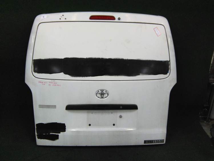 дверь пятая на 1tr-fe TOYOTA HIACE trh200 (Тойота Хайс) белый задняя   