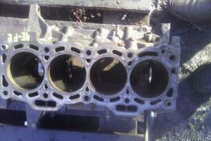 блок двигателя 4EFE TOYOTA COROLLA (Тойота Королла )
